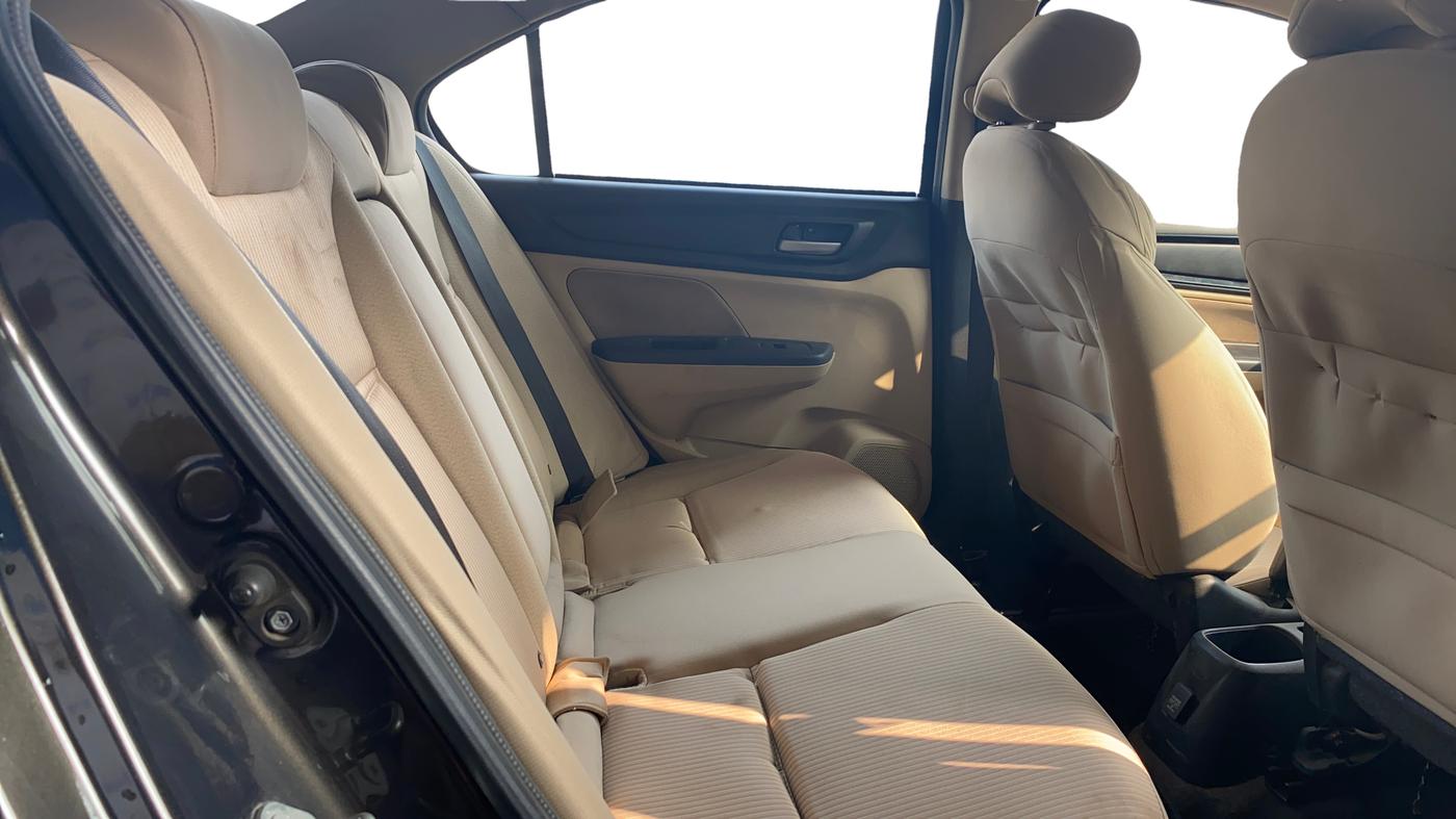 2020 Honda Amaze 1.2L I-VTEC VX, CNG, Manual, 52,480 km, Right Side Rear Door Cabin