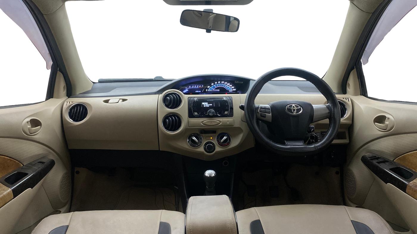 2016 Toyota Etios VX, Petrol, Manual, 90,212 km, Dashboard