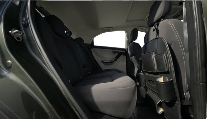 2020 Tata NEXON XZA PLUS (O) PETROL, Petrol, Automatic, 30,173 km, Right Side Rear Door Cabin