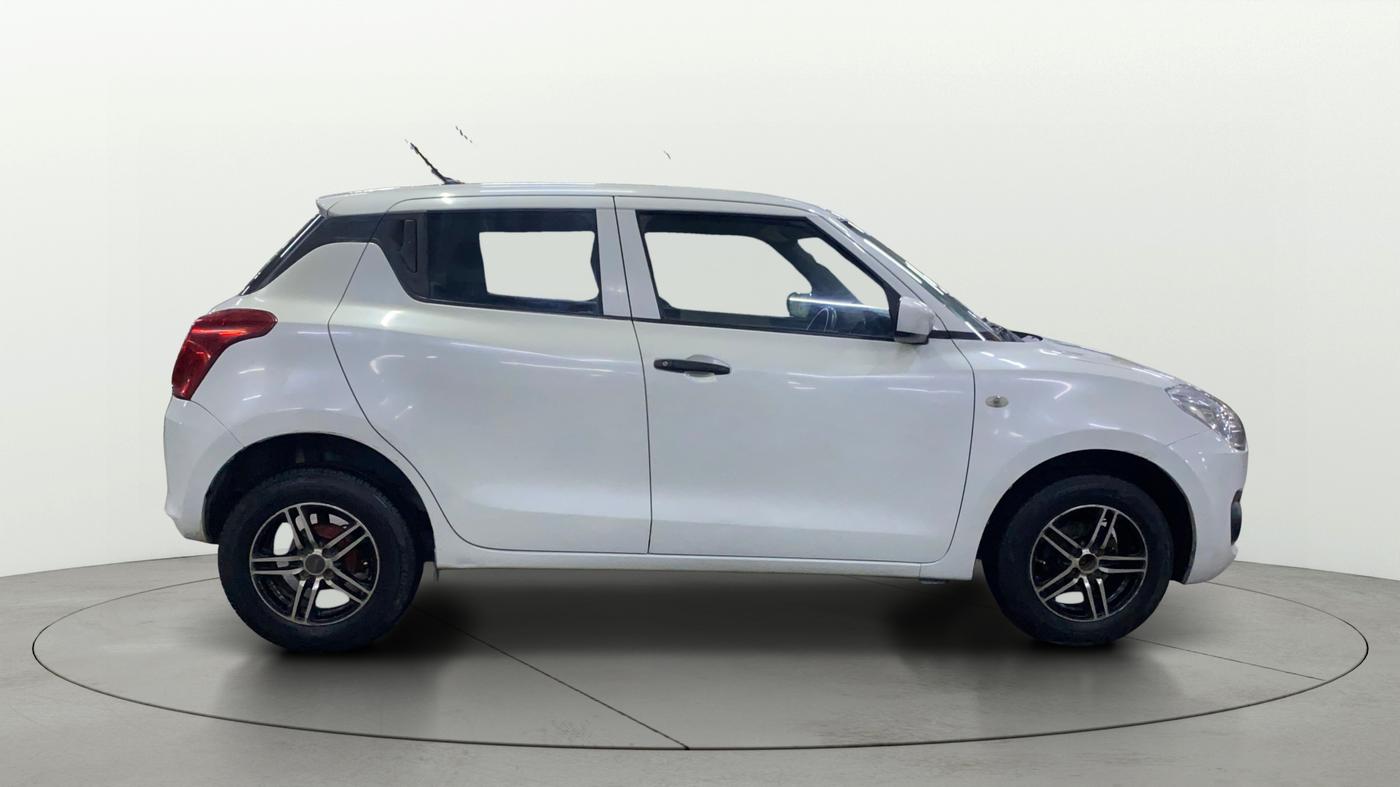2020 Maruti Swift LXI, Petrol, Manual, 61,971 km, Right Side View