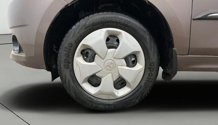 2017 Tata Tiago XT PETROL, CNG, Manual, 93,663 km, Left Front Wheel