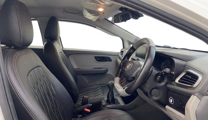 2020 Tata ALTROZ XT PETROL, Petrol, Manual, 53,590 km, Right Side Front Door Cabin