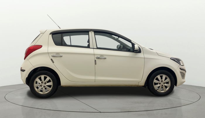 2014 Hyundai i20 ASTA 1.2, Petrol, Manual, 44,108 km, Right Side View