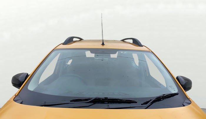 2021 Renault TRIBER RXT AMT, Petrol, Automatic, 48,169 km, Front Windshield