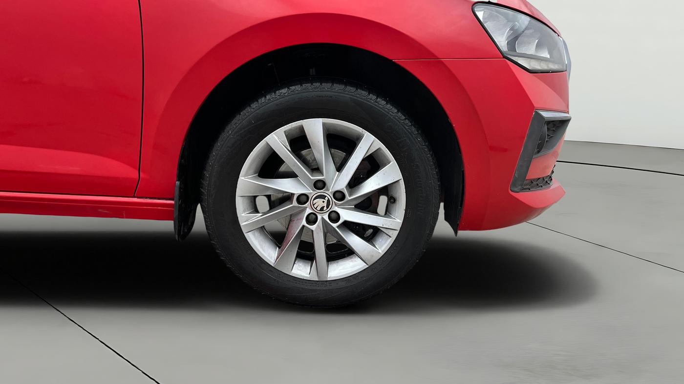 2022 Skoda SLAVIA AMBITION 1.0L TSI AT, Petrol, Automatic, 51,543 km, Right Front Wheel