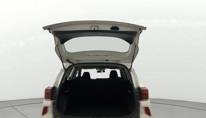 2023 KIA SELTOS HTE 1.5 DIESEL, Diesel, Manual, 1,21,707 km, Boot Door Open