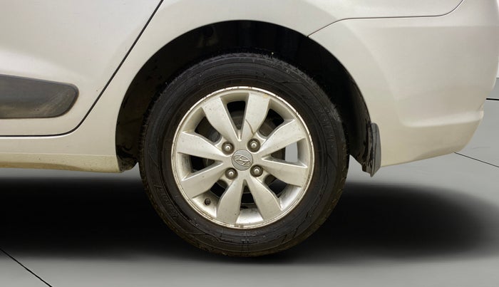 2015 Hyundai Xcent S (O) 1.2, Petrol, Manual, 34,871 km, Left Rear Wheel