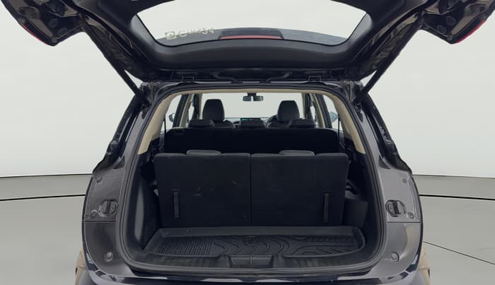 2024 MG HECTOR PLUS BlackStorm 7 STR Diesel, Diesel, Manual, 11,149 km, Boot Open Zoomed View