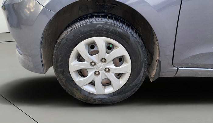 2015 Hyundai Elite i20 MAGNA 1.2, Petrol, Manual, 48,564 km, Left Front Wheel