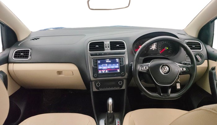 2019 Volkswagen Vento HIGHLINE PLUS 1.2 AT, Petrol, Automatic, 55,875 km, Dashboard