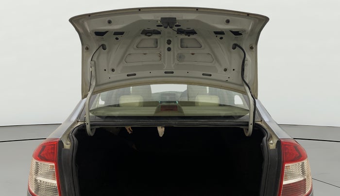 2013 Maruti SX4 ZXI, Petrol, Manual, 1,00,645 km, Boot Door Open