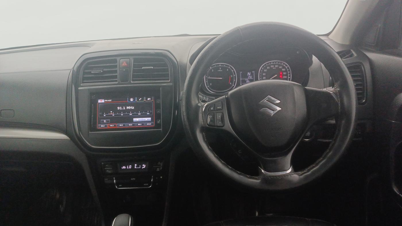 2018 Maruti Vitara Brezza ZDI PLUS AMT, Diesel, Automatic, 43,619 km, Steering Wheel Close Up