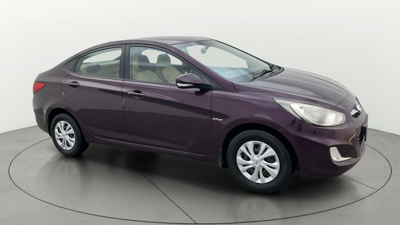 2013 Hyundai Verna FLUIDIC VTVT 1.6 EX AT, Petrol, Automatic, 88,573 km, Right Front Diagonal