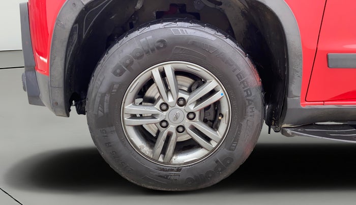 2019 Mahindra TUV300 T10, Diesel, Manual, 90,633 km, Left Front Wheel