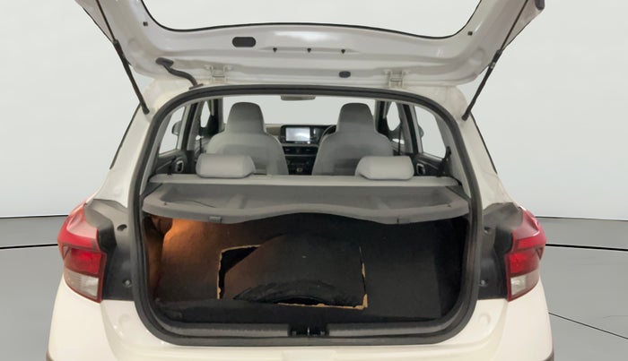 2023 Hyundai GRAND I10 NIOS SPORTZ 1.2 KAPPA VTVT, CNG, Manual, 14,226 km, Boot Open Zoomed View