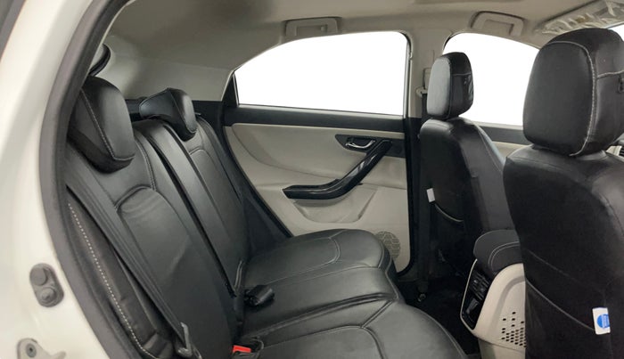 2022 Tata NEXON XZA PLUS (HS) PETROL, Petrol, Automatic, 39,570 km, Right Side Rear Door Cabin