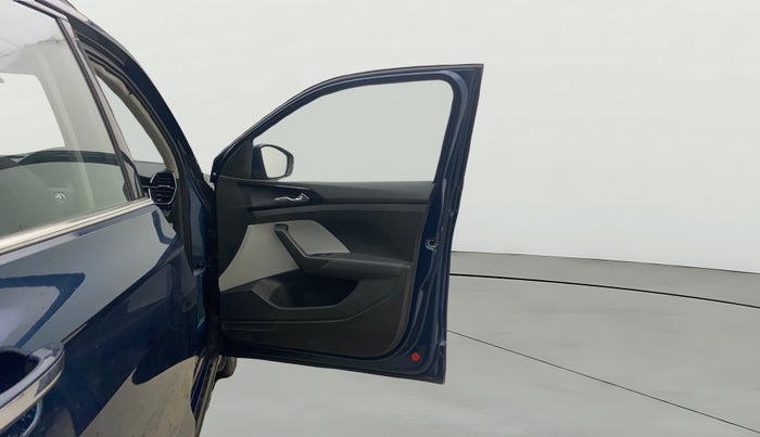 2024 Skoda KUSHAQ STYLE 1.0L TSI MT, Petrol, Manual, 17,862 km, RHS Front Door