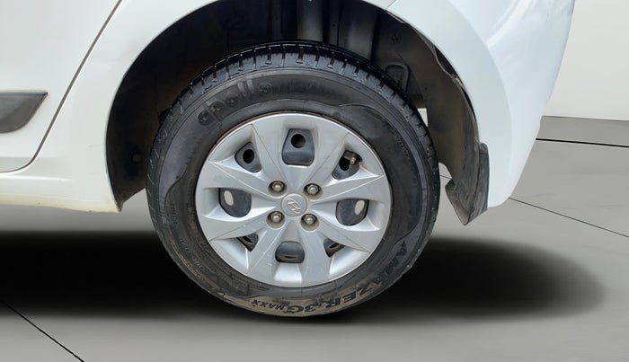 2017 Hyundai Elite i20 SPORTZ 1.2, Petrol, Manual, 37,236 km, Left Rear Wheel