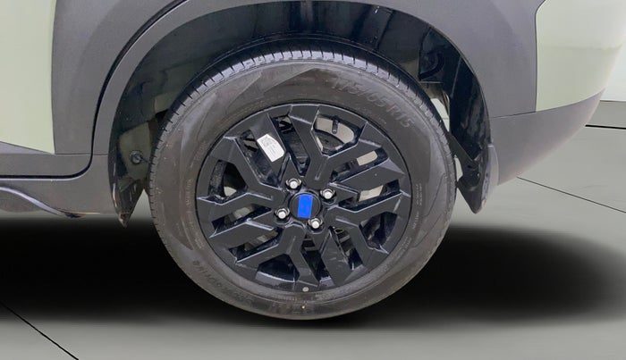 2024 Hyundai EXTER SX (O) Connect 1.2 AMT Knight Edition, Petrol, Automatic, 4,295 km, Left Rear Wheel