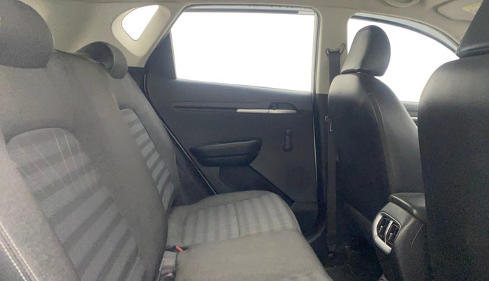 2023 KIA SONET HTE 1.2, Petrol, Manual, 20,761 km, Right Side Rear Door Cabin