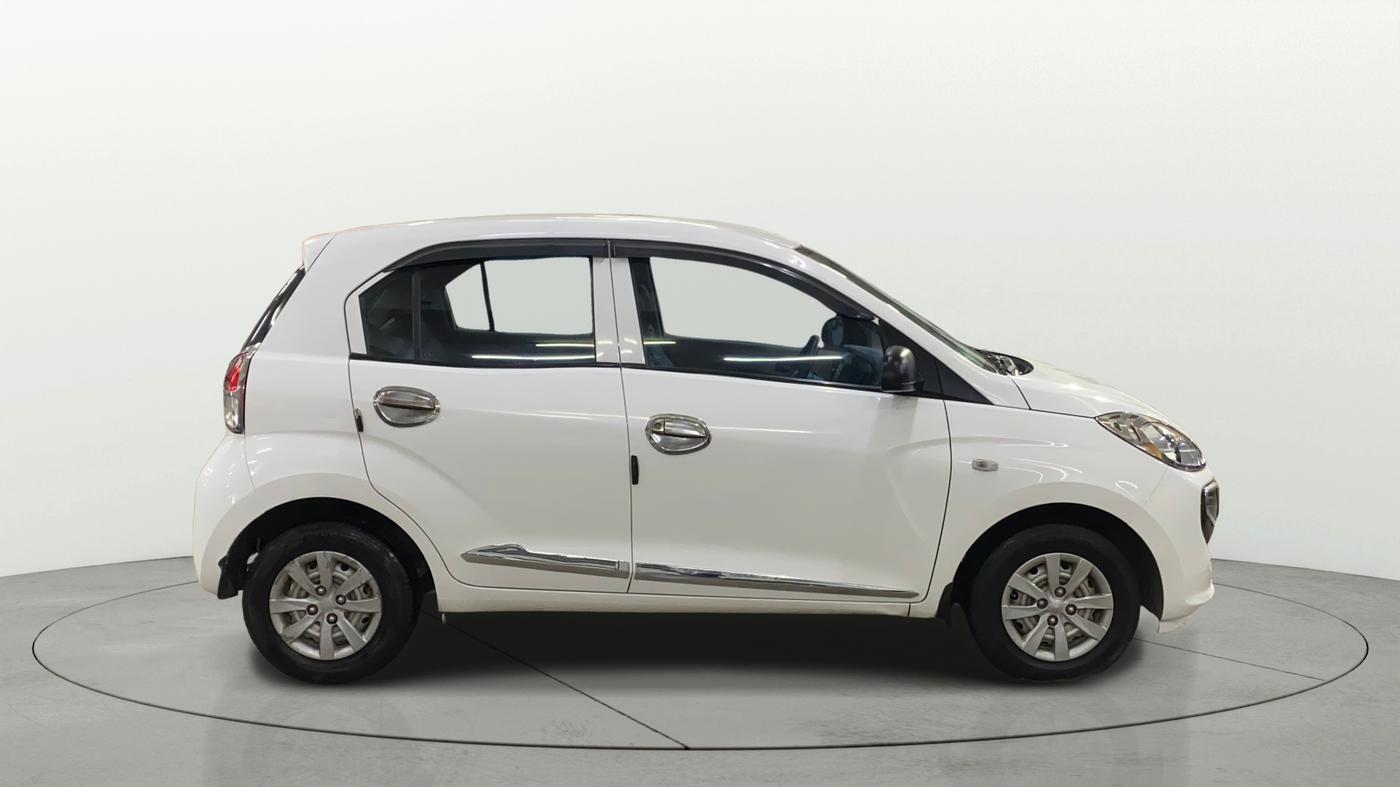 2019 Hyundai NEW SANTRO ERA, Petrol, Manual, 37,900 km, Right Side View