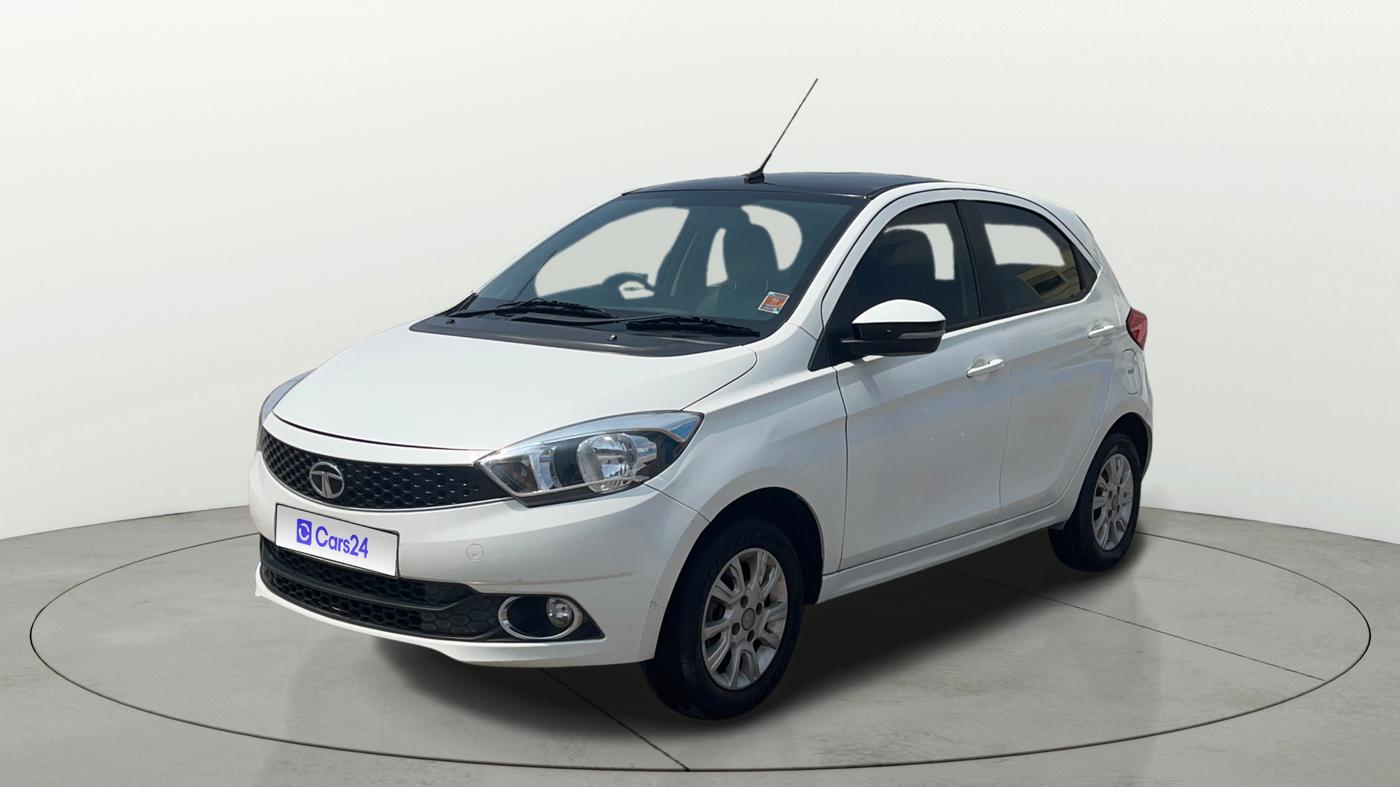 2018 Tata Tiago XZA PETROL, Petrol, Automatic, 43,728 km, Left Front Diagonal