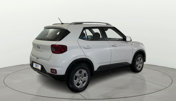 2021 Hyundai VENUE S 1.2, Petrol, Manual, 34,800 km, Right Back Diagonal