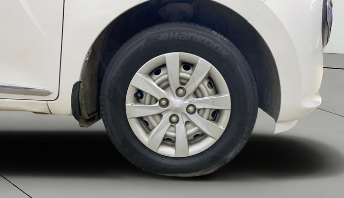 2019 Hyundai NEW SANTRO ERA, Petrol, Manual, 37,851 km, Right Front Wheel