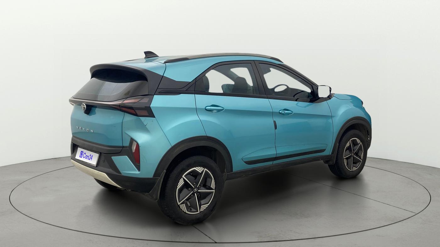 2024 Tata NEXON CREATIVE + SUNROOF 1.2 PETROL, Petrol, Manual, 32,842 km, Right Back Diagonal