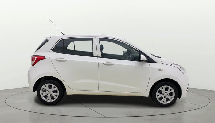 2016 Hyundai Grand i10 MAGNA 1.2 KAPPA VTVT, Petrol, Manual, 46,536 km, Right Side View