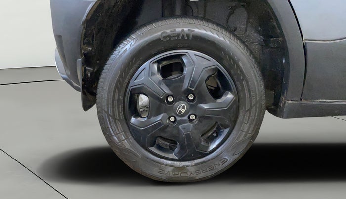 2025 Tata PUNCH Accomplished Plus, Petrol, Manual, 9,488 km, Right Rear Wheel