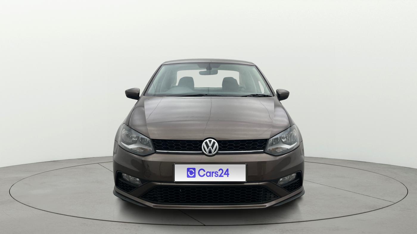 2021 Volkswagen Vento HIGHLINE 1.0L TSI, Petrol, Manual, 77,966 km, Front