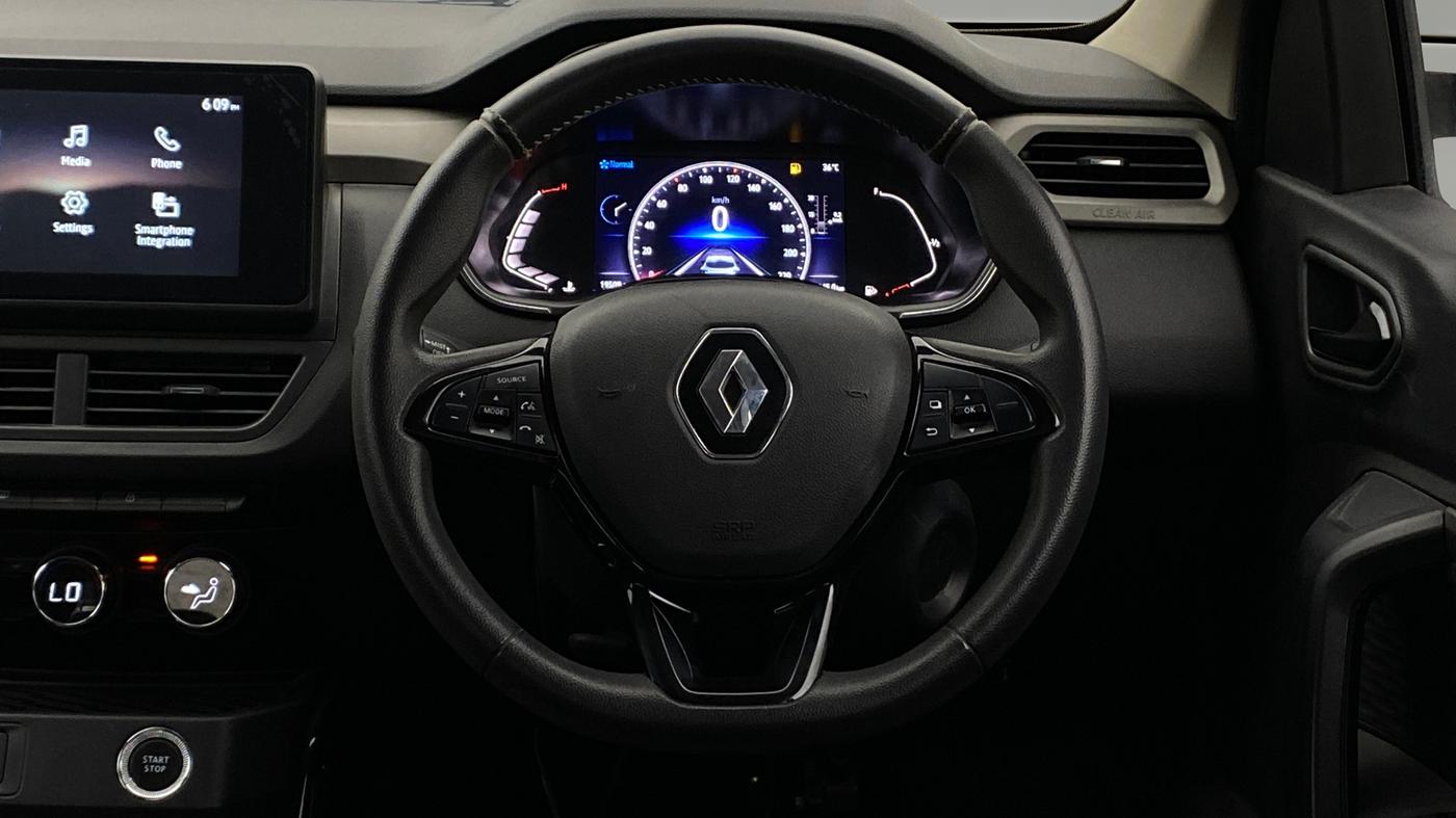 2022 Renault Kiger RXZ TURBO MT, Petrol, Manual, 19,506 km, Steering Wheel Close Up