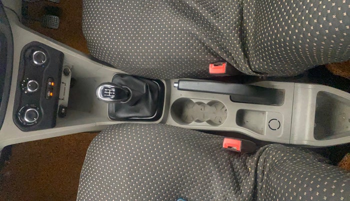 2017 Tata Tiago XE PETROL, CNG, Manual, 96,208 km, Air Conditioner