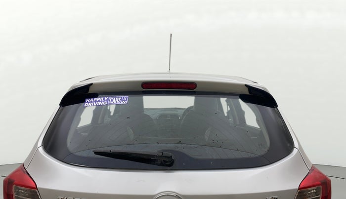 2018 Tata Tiago XZ PETROL, Petrol, Manual, 75,356 km, Rear Windshield