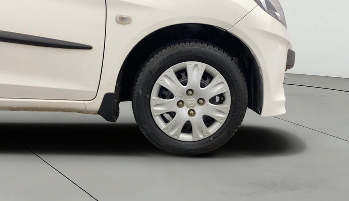2014 Honda Brio S MT, Petrol, Manual, 27,848 km, Right Front Wheel