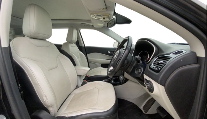 2019 Jeep Compass LIMITED PLUS PETROL AT, Petrol, Automatic, 84,333 km, Right Side Front Door Cabin