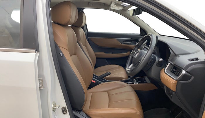 2023 Honda ELEVATE ZX CVT, Petrol, Automatic, 11,488 km, Right Side Front Door Cabin