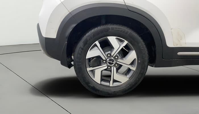 2022 KIA SONET HTX PLUS 1.5, Diesel, Manual, 73,885 km, Right Rear Wheel