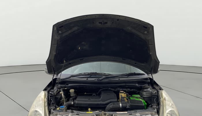 2014 Maruti Swift Dzire VDI, Diesel, Manual, 1,22,042 km, Open Bonet