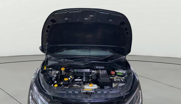 2023 Tata ALTROZ XZA, Petrol, Automatic, 14,383 km, Open Bonet