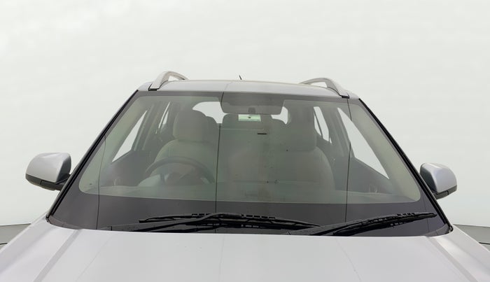 2021 Hyundai VENUE S 1.2, Petrol, Manual, 28,406 km, Front Windshield