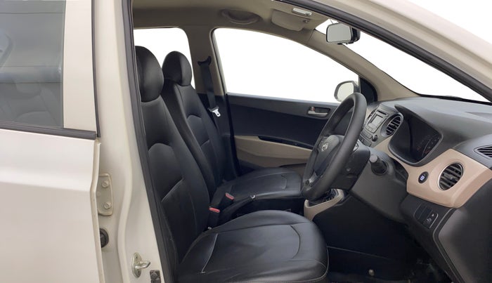 2014 Hyundai Grand i10 ASTA AT 1.2 KAPPA VTVT, Petrol, Automatic, 63,771 km, Right Side Front Door Cabin