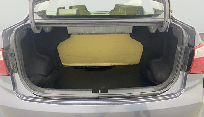 2019 Hyundai Xcent S 1.2, Petrol, Manual, 70,384 km, Boot Open Zoomed View