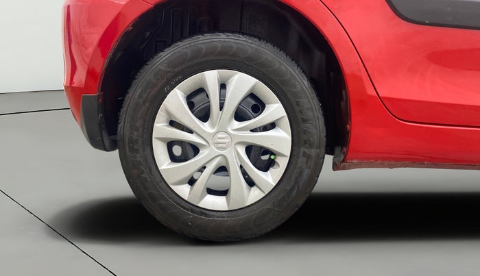2017 Maruti Swift VDI, Diesel, Manual, 1,07,604 km, Right Rear Wheel