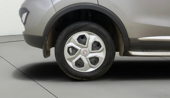 2023 MG ASTOR STYLE 1.5 MT, Petrol, Manual, 42,562 km, Right Rear Wheel