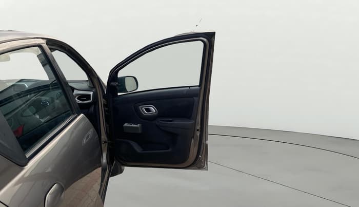 2021 Datsun Go T, Petrol, Manual, 29,294 km, RHS Front Door