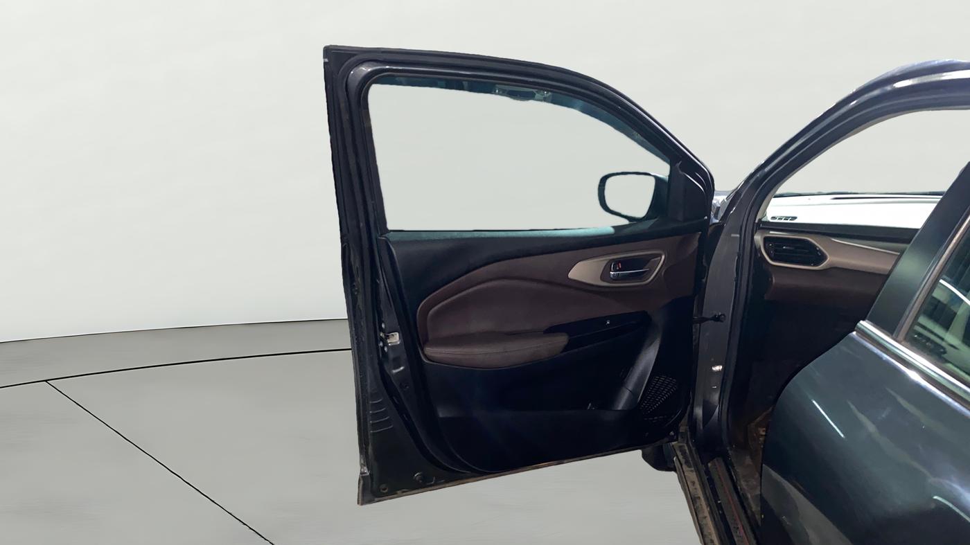 2024 Toyota Urban Cruiser Taisor V 1.0 Petrol AT, Petrol, Automatic, 26,999 km, LHS Front Door