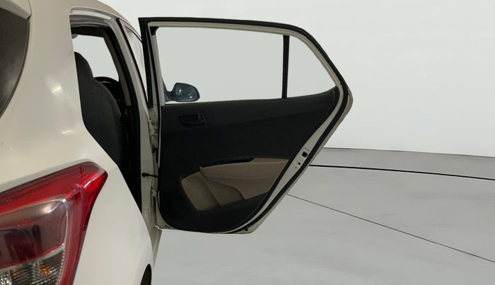 2016 Hyundai Grand i10 MAGNA AT 1.2 KAPPA VTVT, Petrol, Automatic, 54,688 km, RHS Rear Door