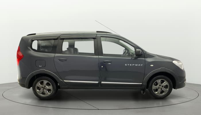 2016 Renault Lodgy 110 PS RXZ STEPWAY 7 STR, Diesel, Manual, 79,647 km, Right Side View